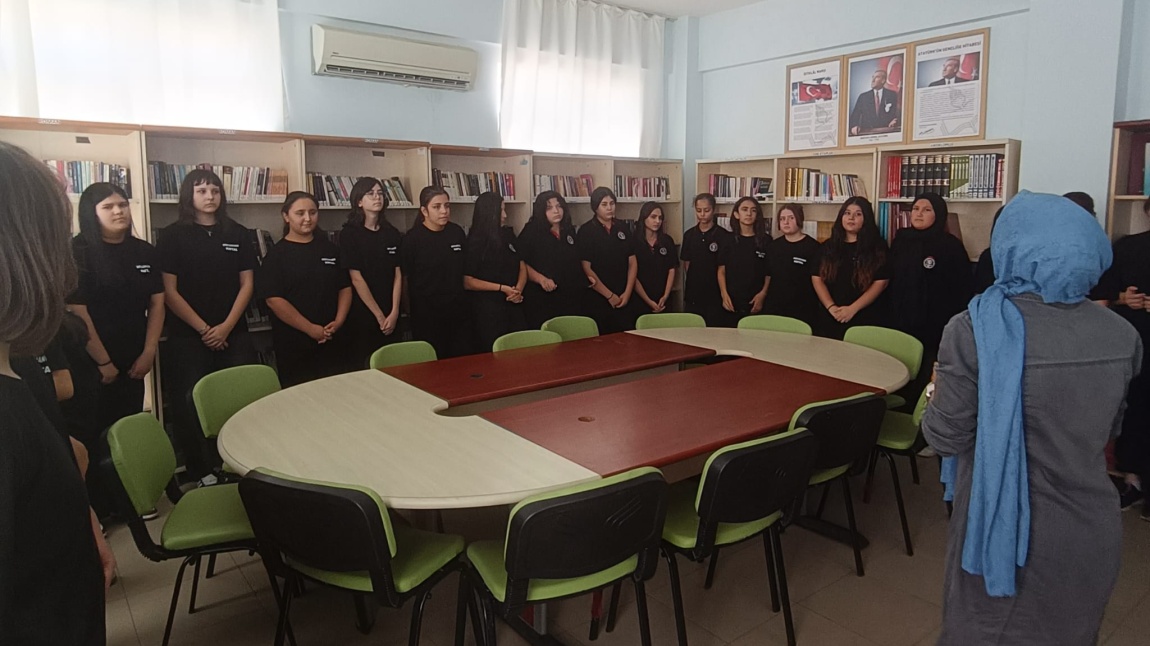 Okul Kütüphanesi Tanıtım ve Bilgilendirme